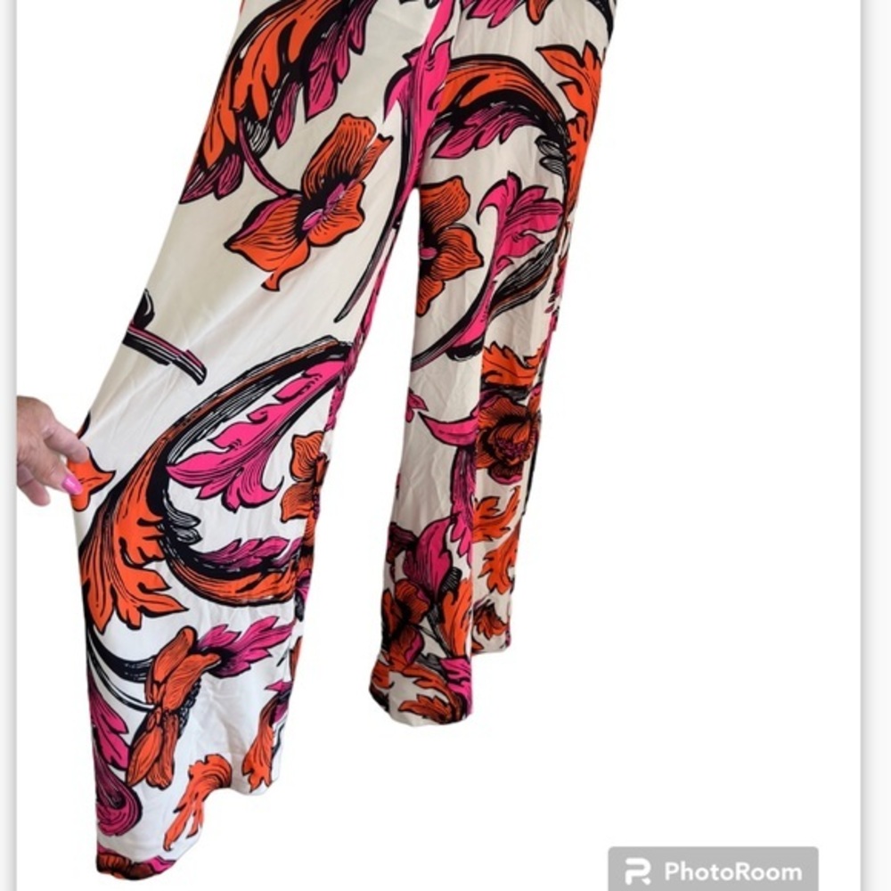 NWT Mianotte‎ halter jumpsuit - Picture 6 of 17